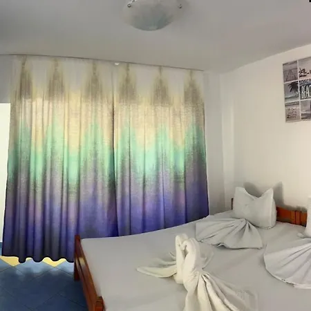 Guest house Casa Ellamy