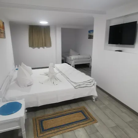 Casa Ellamy 3* Două Mai