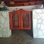 Casa Ellamy Πανσιόν 3*