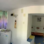 Casa Ellamy Πανσιόν