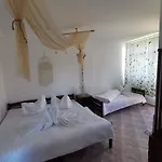 Casa Ellamy Două Mai