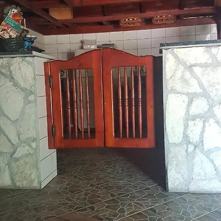 Casa Ellamy 게스트하우스 3*