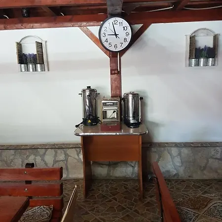 Casa Ellamy Gasthuis Două Mai