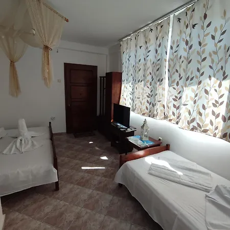 Casa Ellamy Pensjonat *