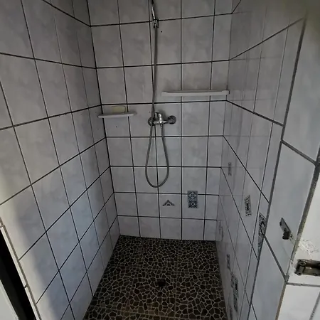 Casa Ellamy Două Mai