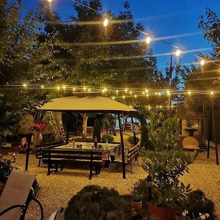 Pensjonat Casa Ellamy Două Mai